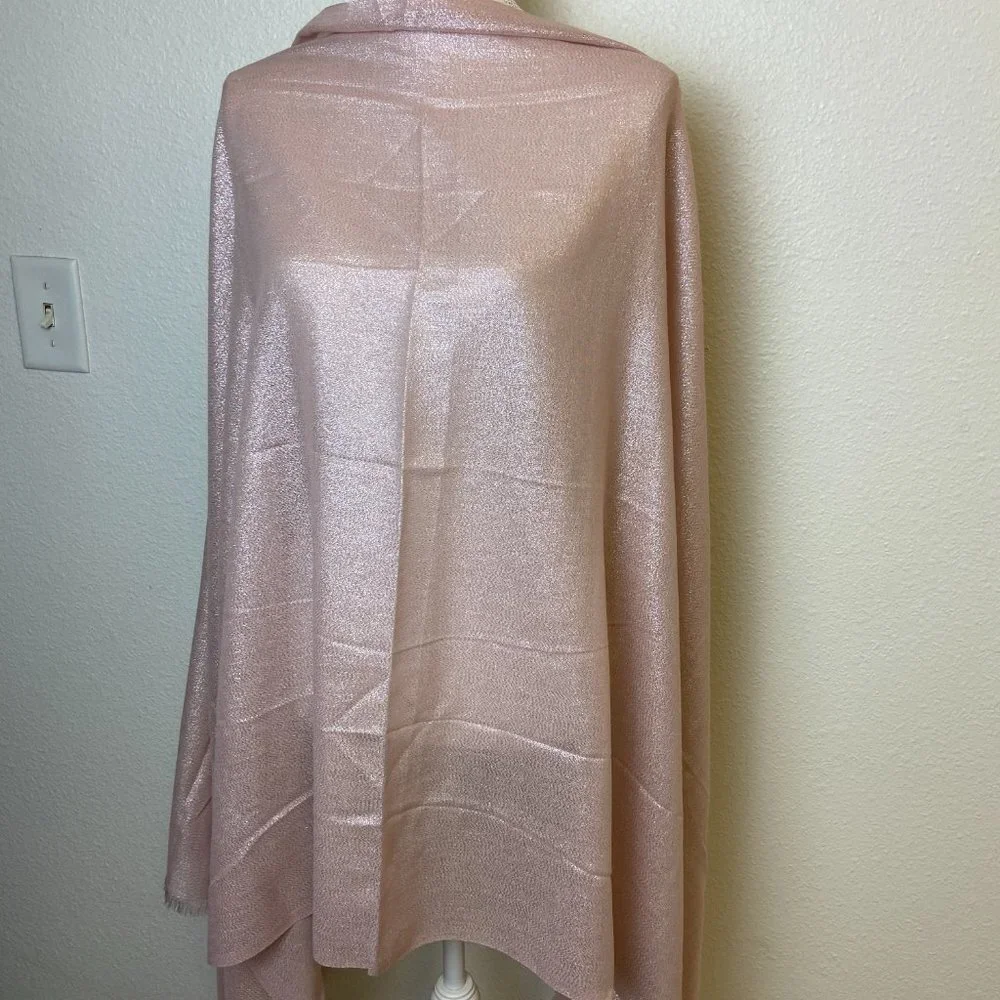 NWOT Ellen Tracy Pink Metallic Scarf & Wrap 33